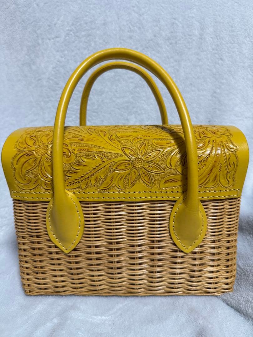 Carving Tribes イエロー かごバッグ