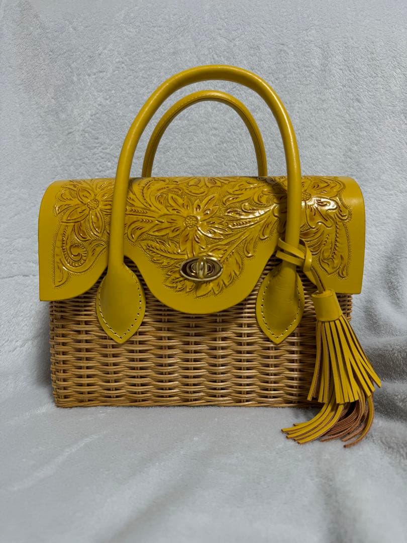 Carving Tribes イエロー かごバッグ