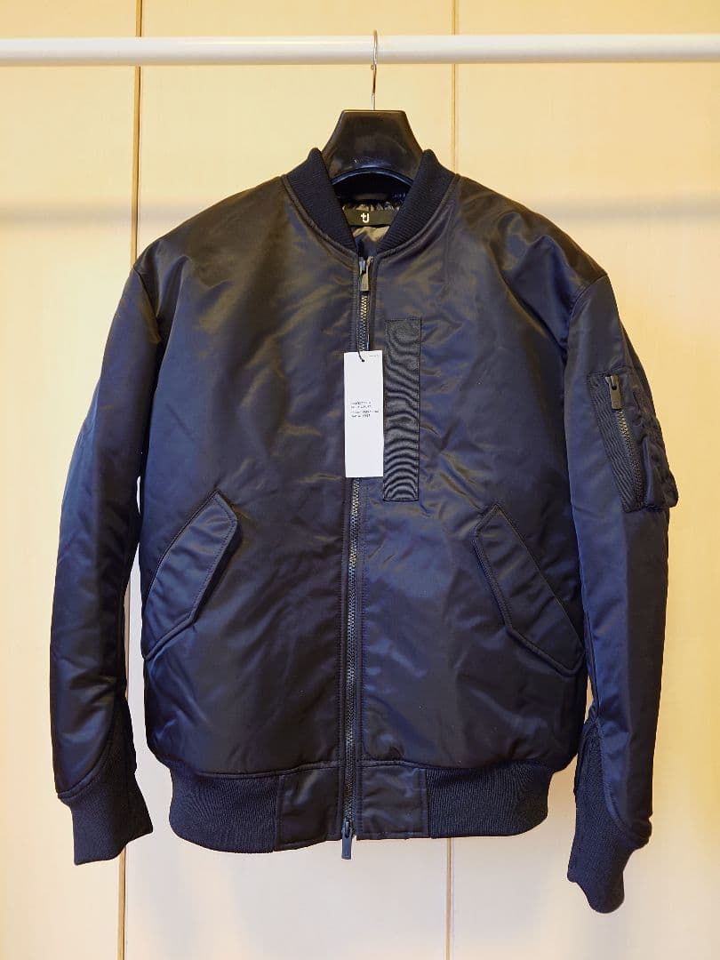 訳あり　+J復刻ハイブリッドダウンオーバーサイズMA1　Lサイズ　ブラック