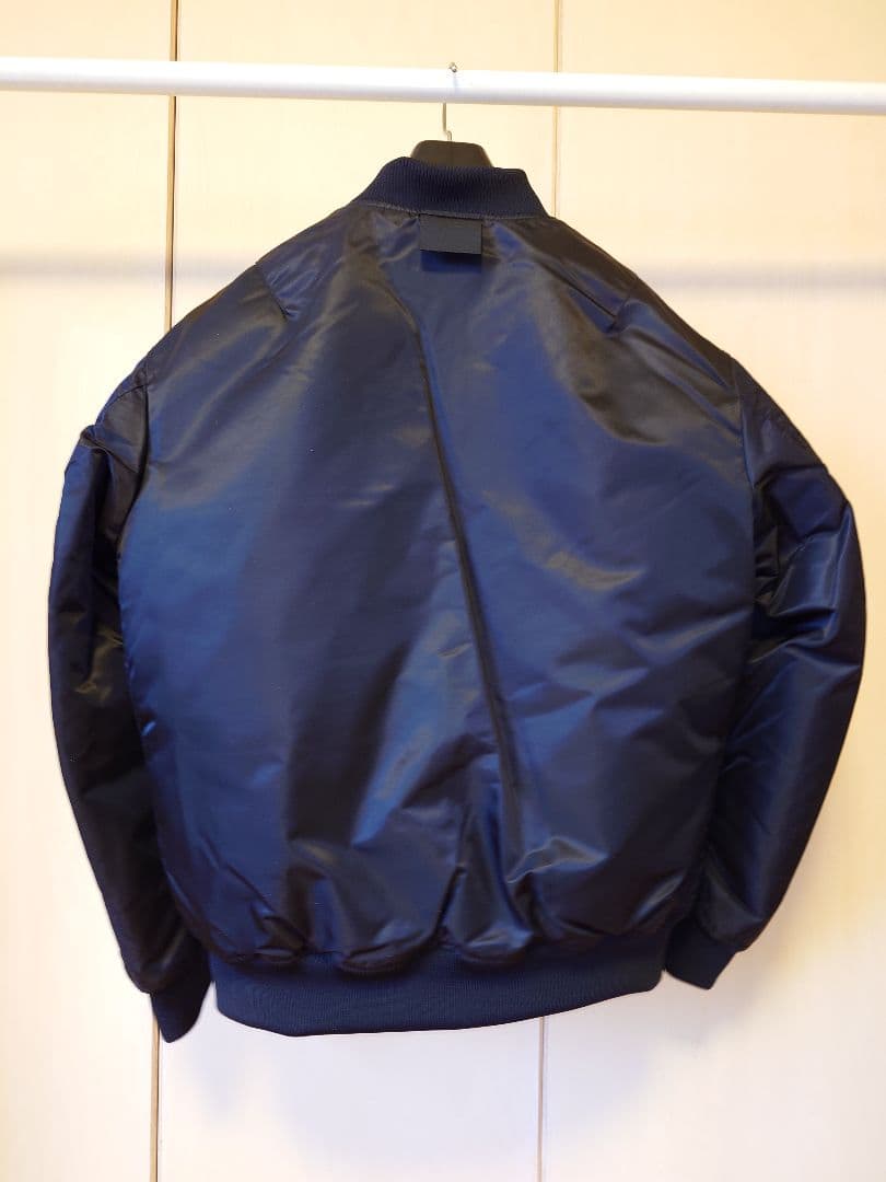 訳あり　+J復刻ハイブリッドダウンオーバーサイズMA1　Lサイズ　ブラック