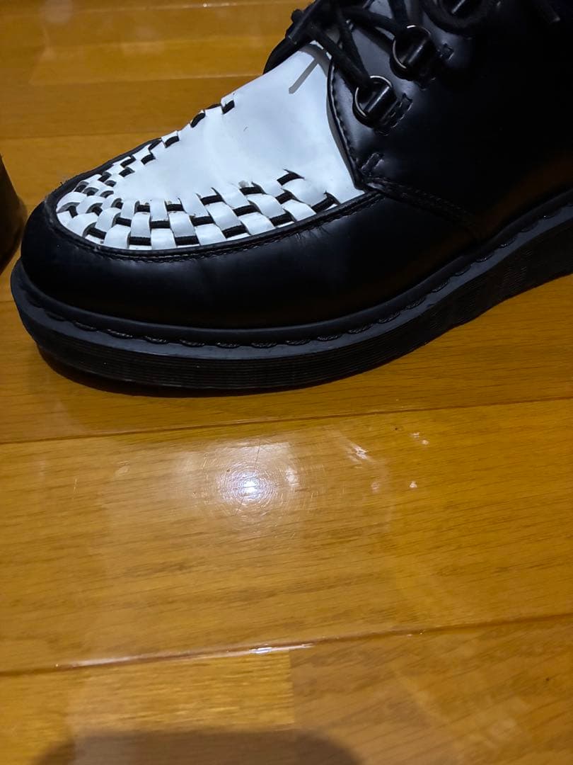 【週末値下げ！】ドクターマーチンASHLEY