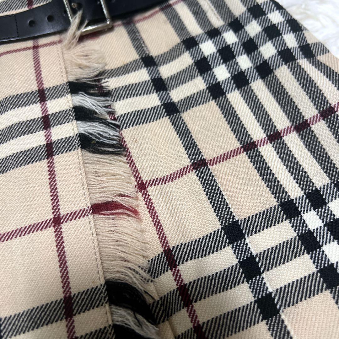 バーバリー スカート 安室奈美恵 プリーツ ベージュ ノバチェック ベルト