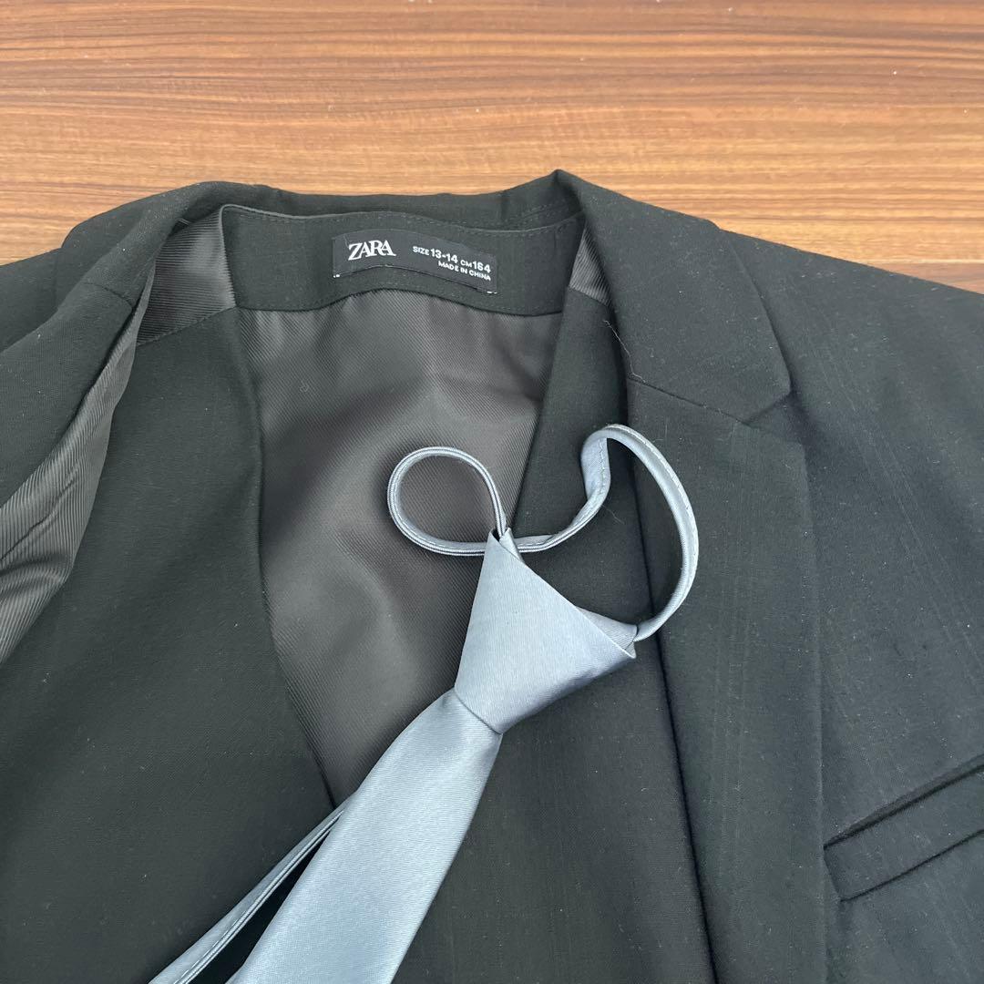 【美品】ZARA ブラックスーツ ベスト ネクタイ付き4点セット