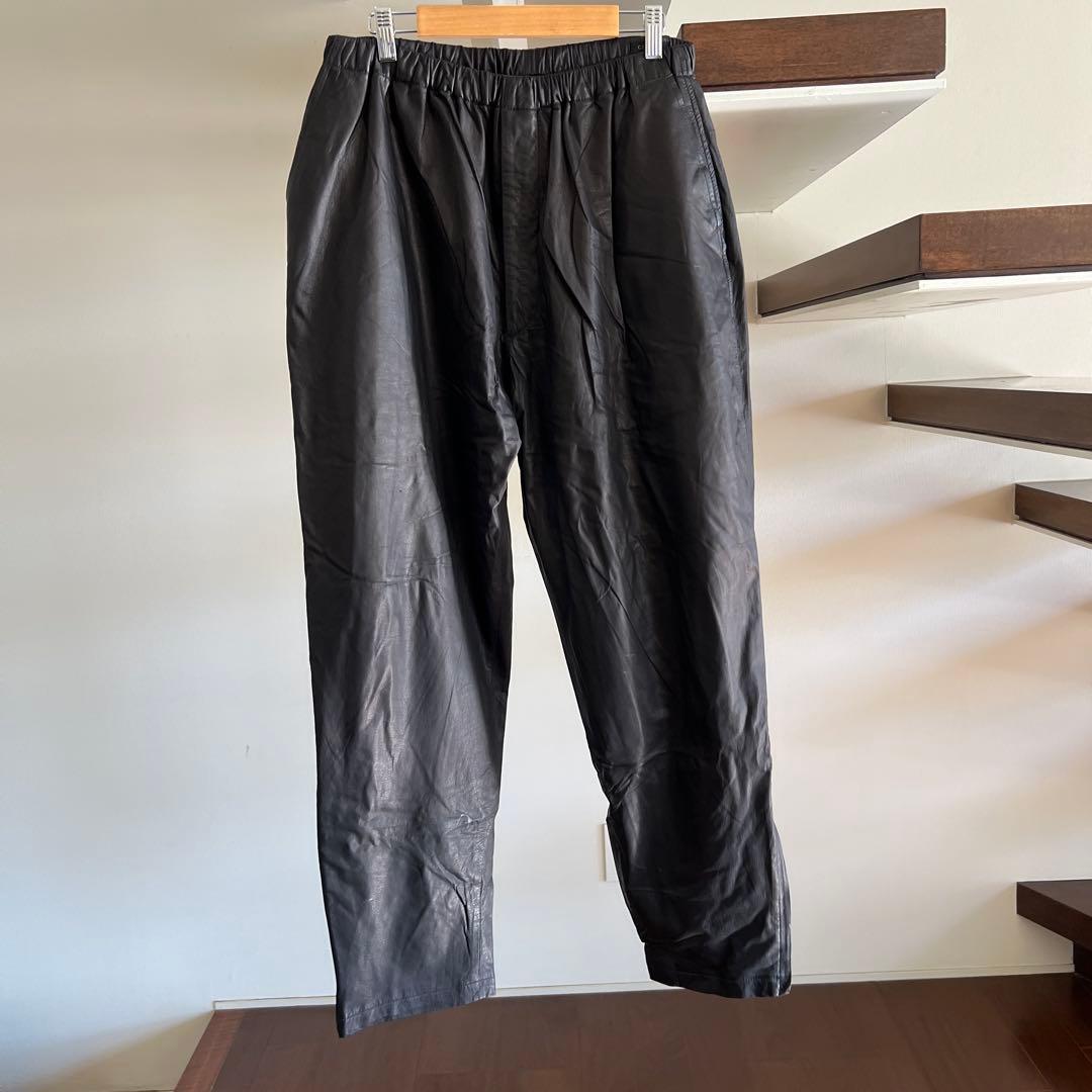 COMOLI コモリ John別注 レザードローストリングパンツ　3
