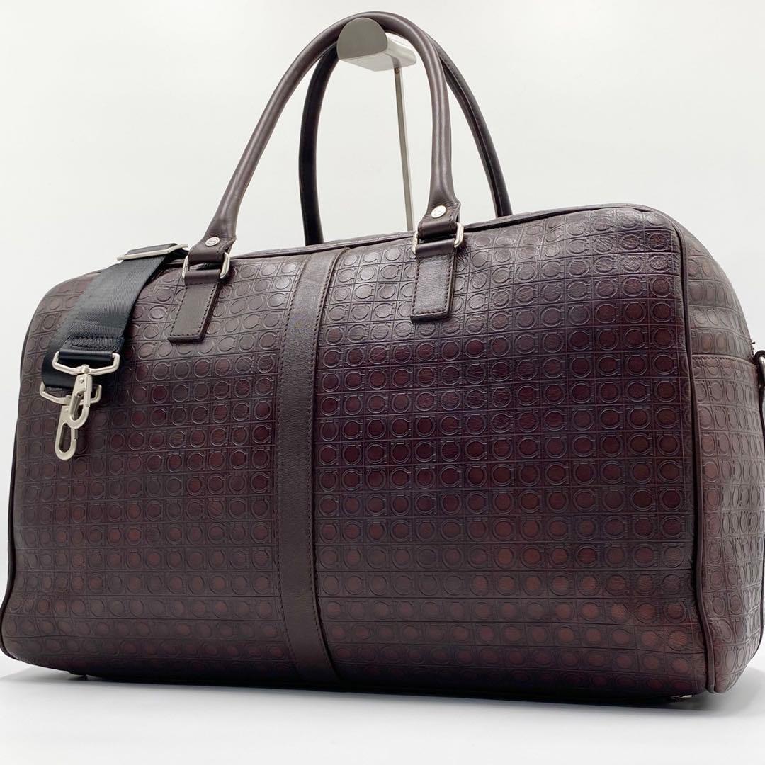 極美品✨フェラガモ 2way ガンチーニ エンボス レザー ボストンバック