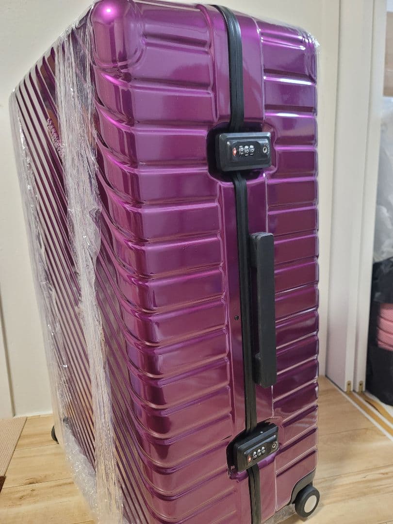 American Tourister Samsonite スーツケース