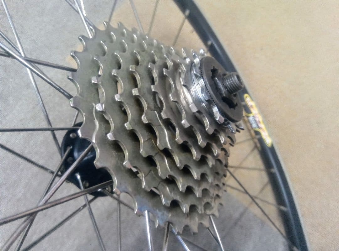 SHIMANO FH-RM40-8　 24インチ 完組ホイール　オマケ付き