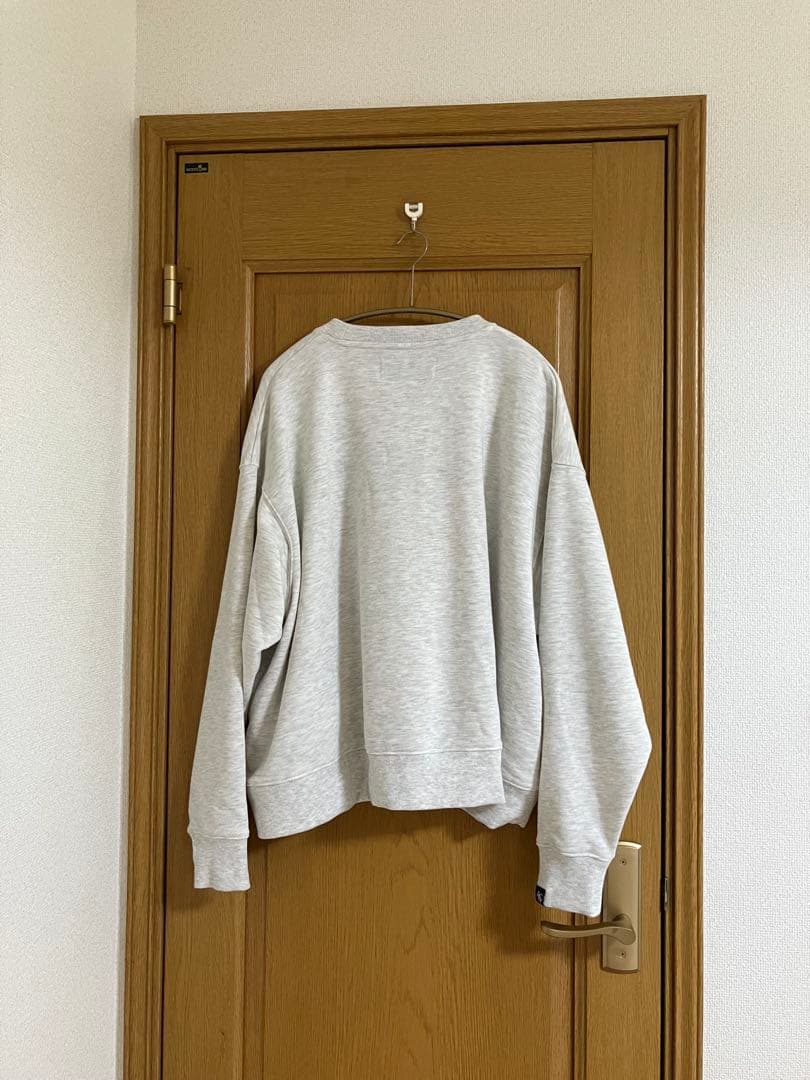 新品同様❣️✨️アニーカとユニバーサルオーバーオールのコラボスエット★