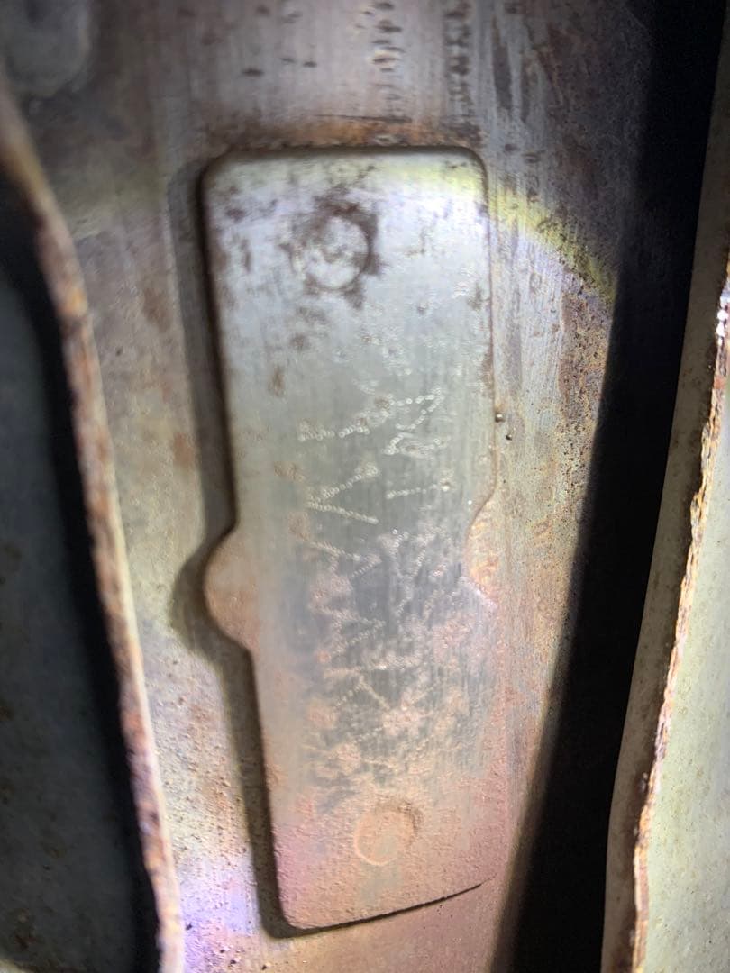 日産　MR20 セレナ　キャタライザー　六角ハミカム