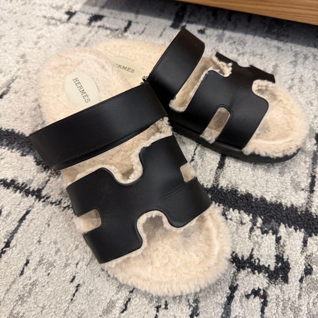 HERMÈS ブラック サンダル 28cm