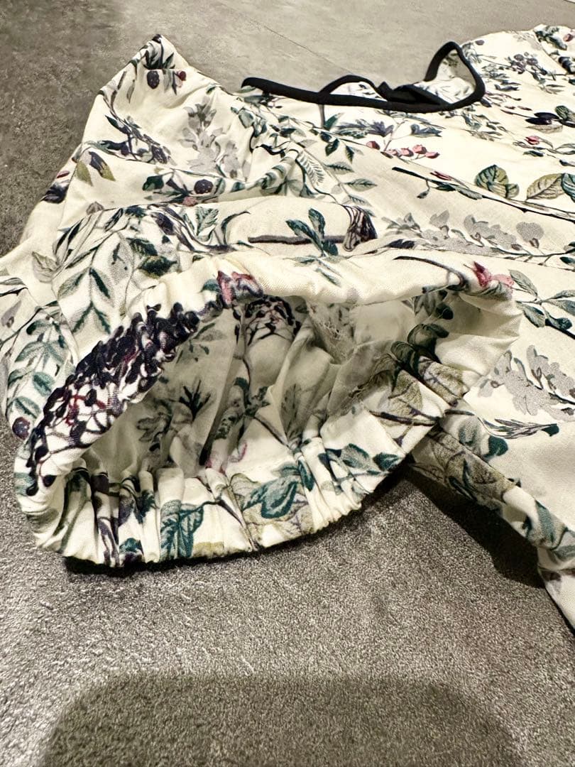 SEVENTEN セブンテン 木の実 プリント キッズ ワンピース