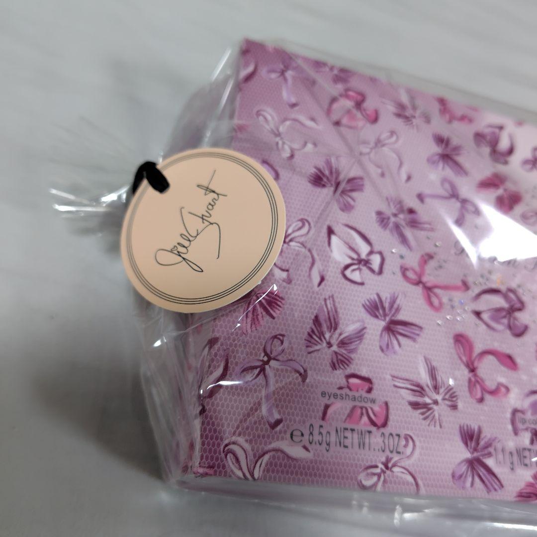 ②JILL STUART クリスマスコフレ2025 リボンファッションショー