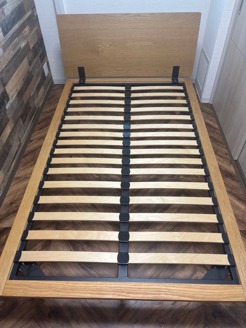 無印良品 セミダブル ベッドフレーム ヘッドボード付き