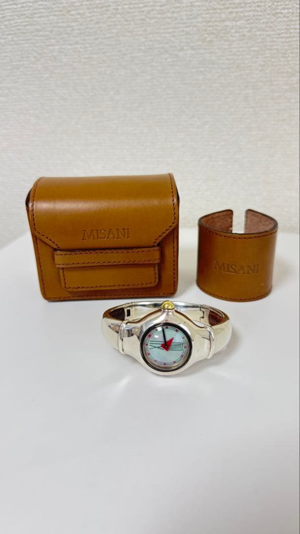 ミザーニキャデラック シルバー925 シェル文字盤 レディース