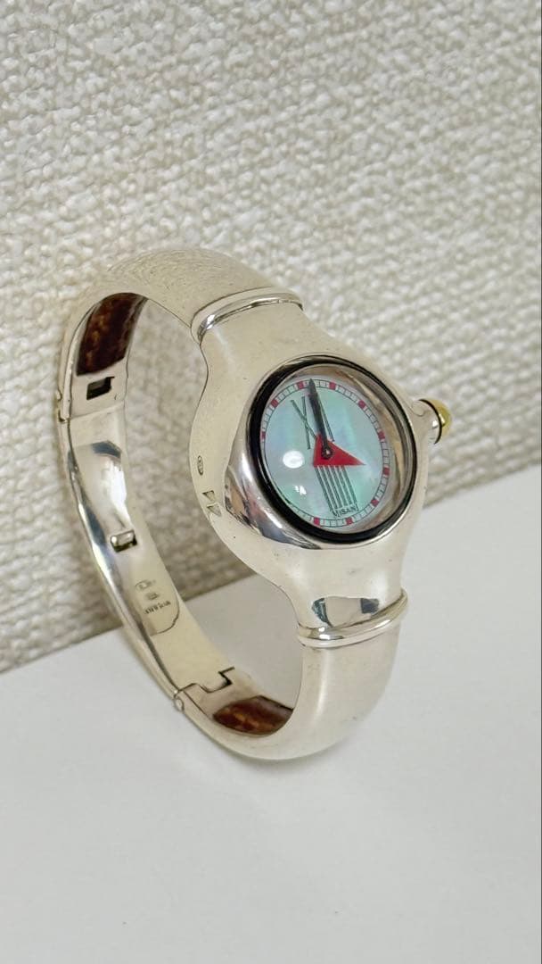 ミザーニキャデラック シルバー925 シェル文字盤 レディース