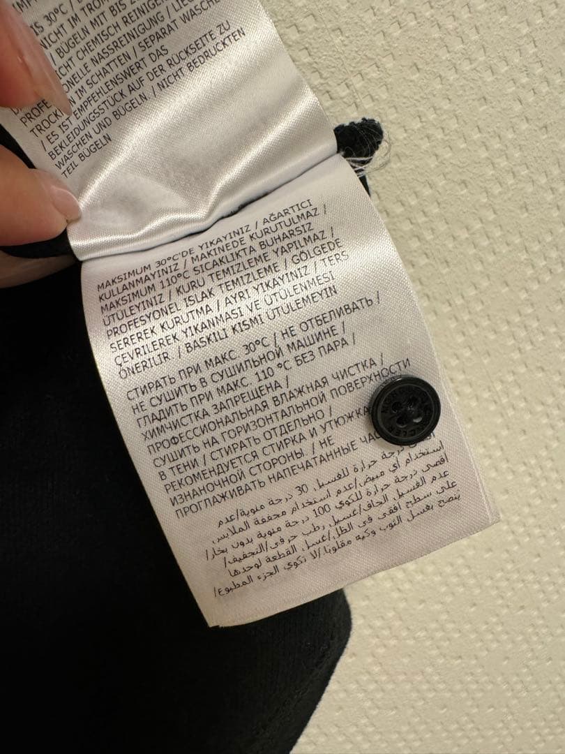 モンクレール　モンクレ　ポロシャツ