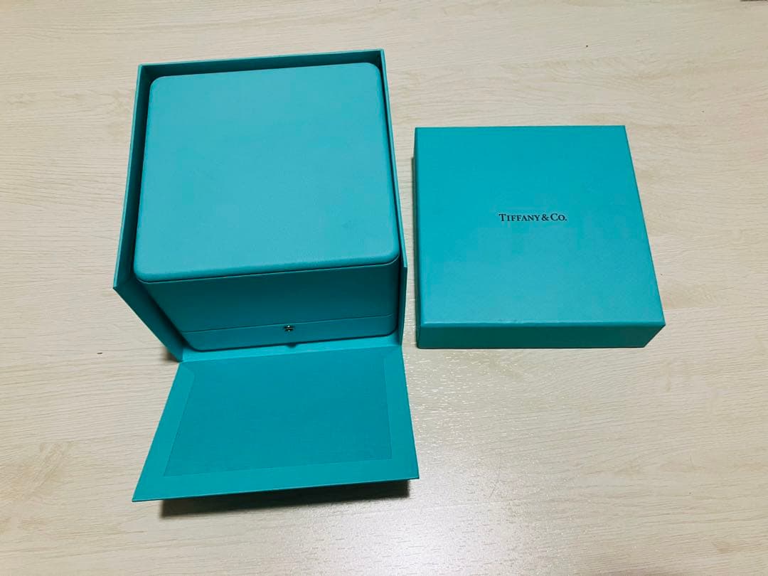 Tiffany & Co. ティファニーブルー　バングル　ブレスレット空箱