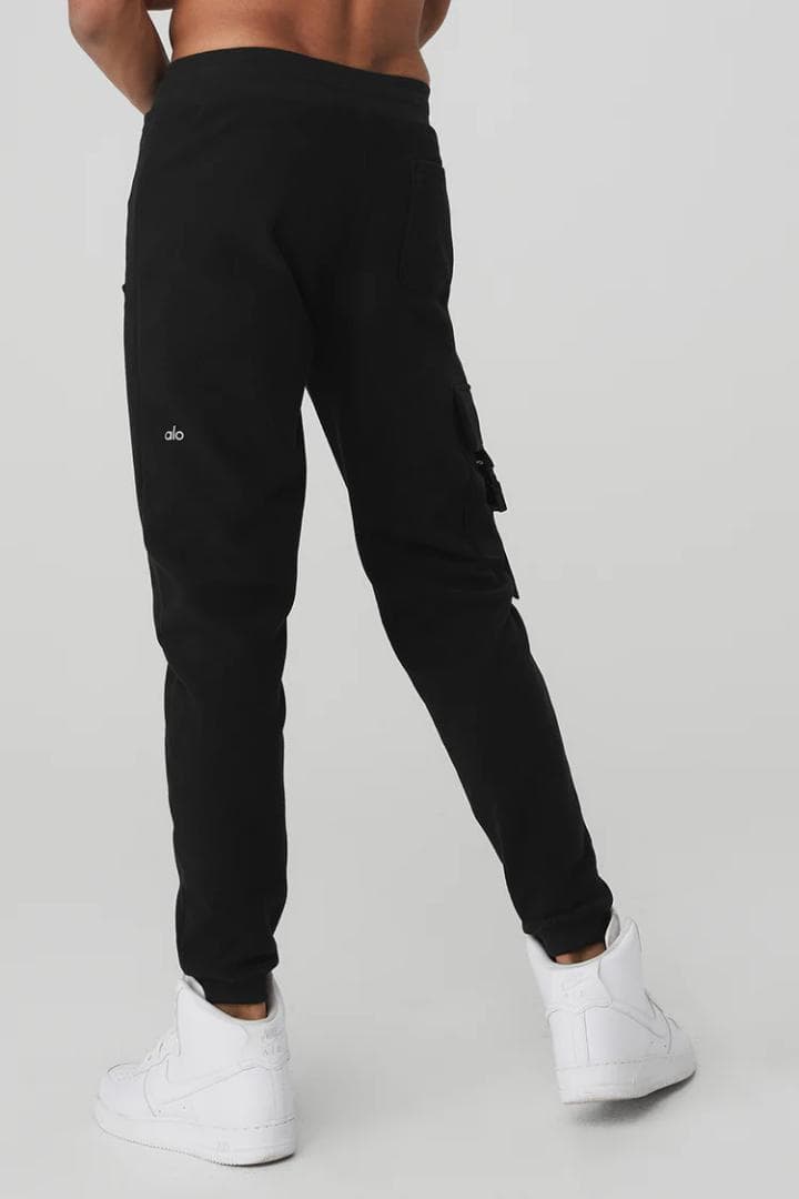 Alo Yoga Streetside Sweatpant unisex 完売品