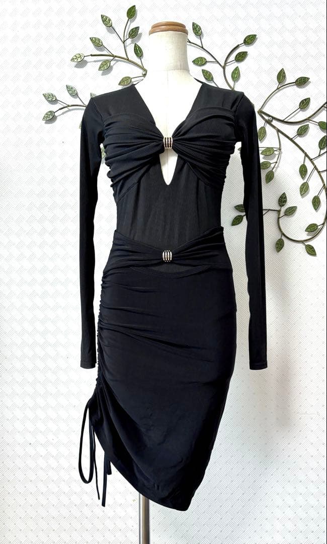 社交ダンス★新品★レッスンウェア★セクシー★2点セット★黒色