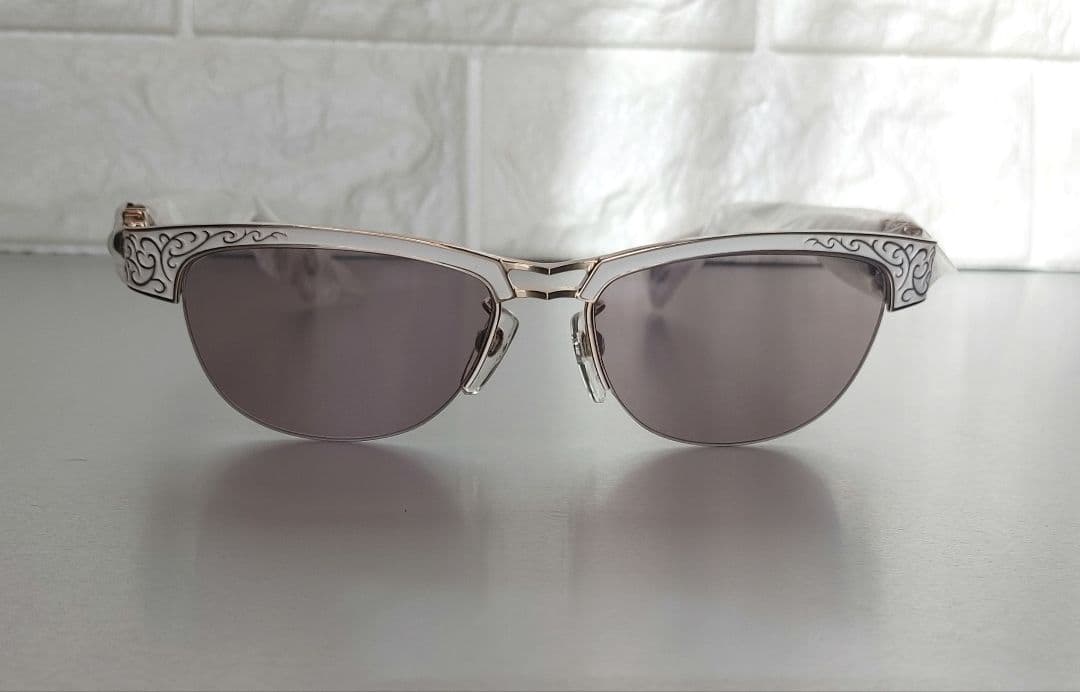 【新品】A'rossvy ロズビー サングラス