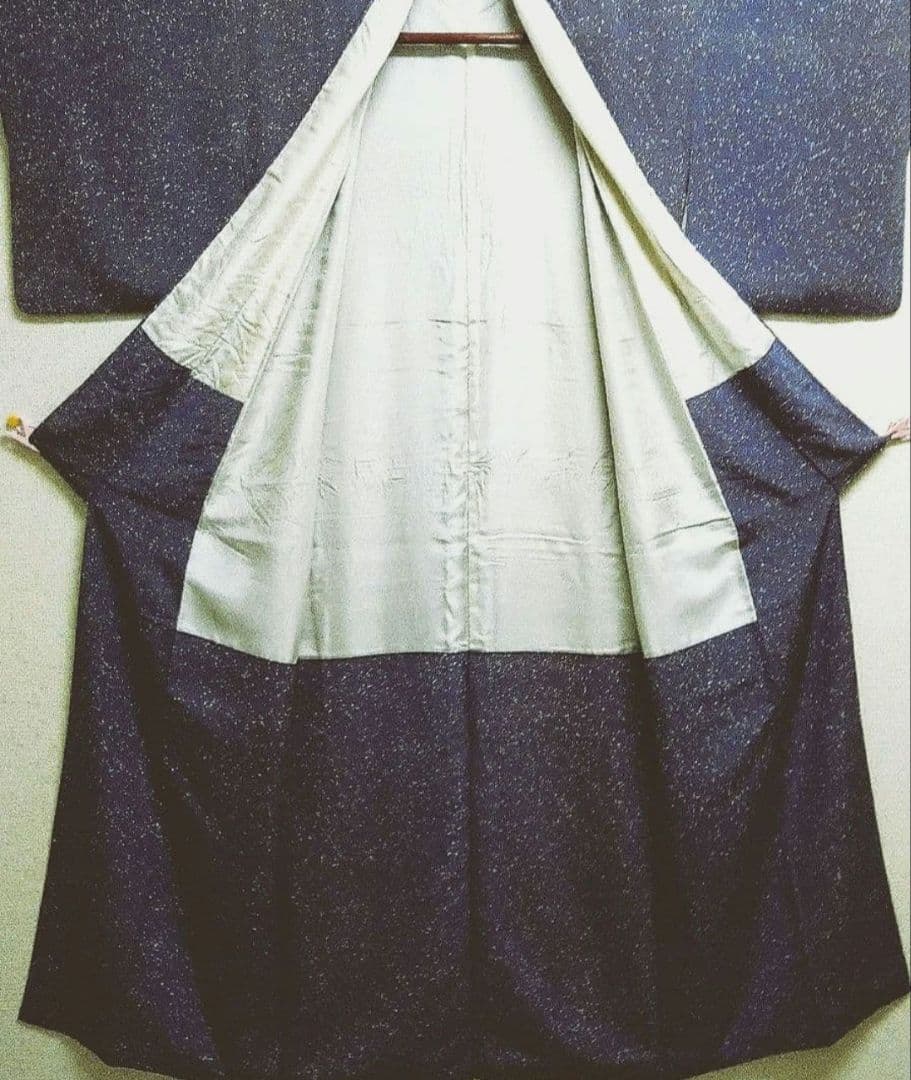 a*.様 正絹　作家物　叩き染訪問着　藤色