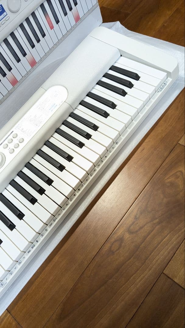 メロンパン カシオトーン 美品 LK-520 保証書 光ナビゲーション