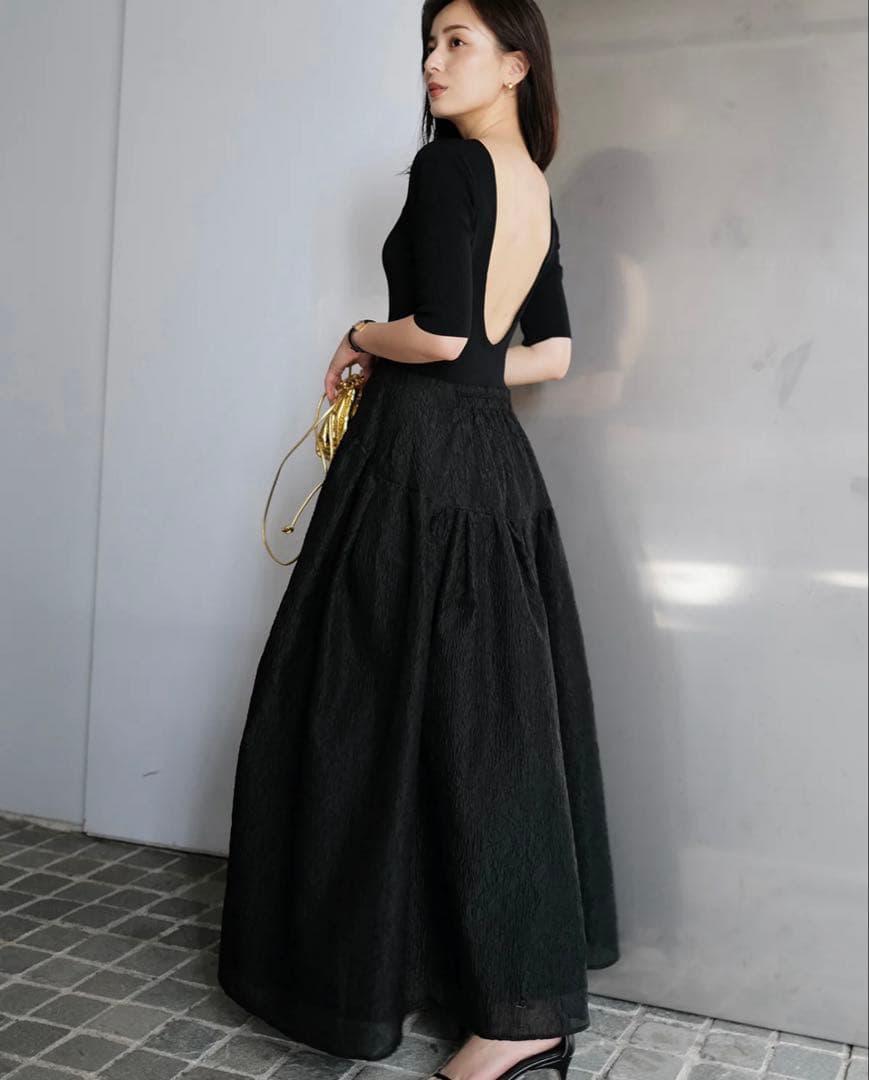 anuans ブラック バックオープン ワンピース S