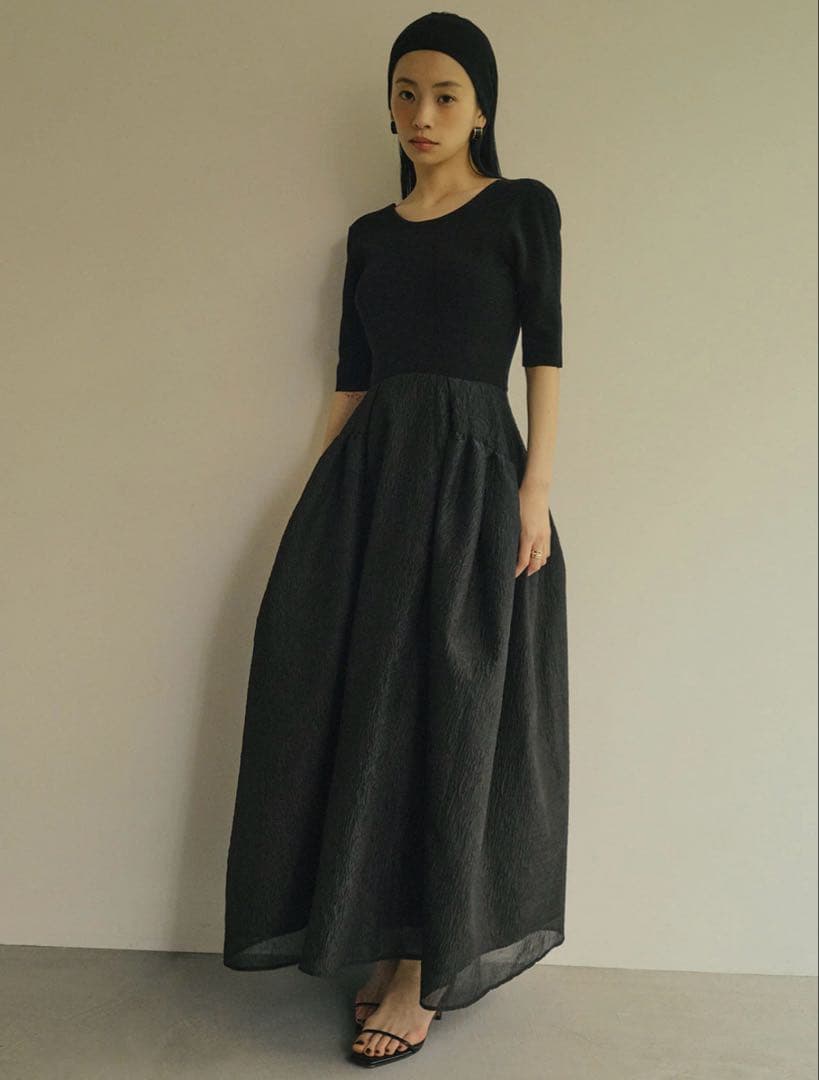 anuans ブラック バックオープン ワンピース S