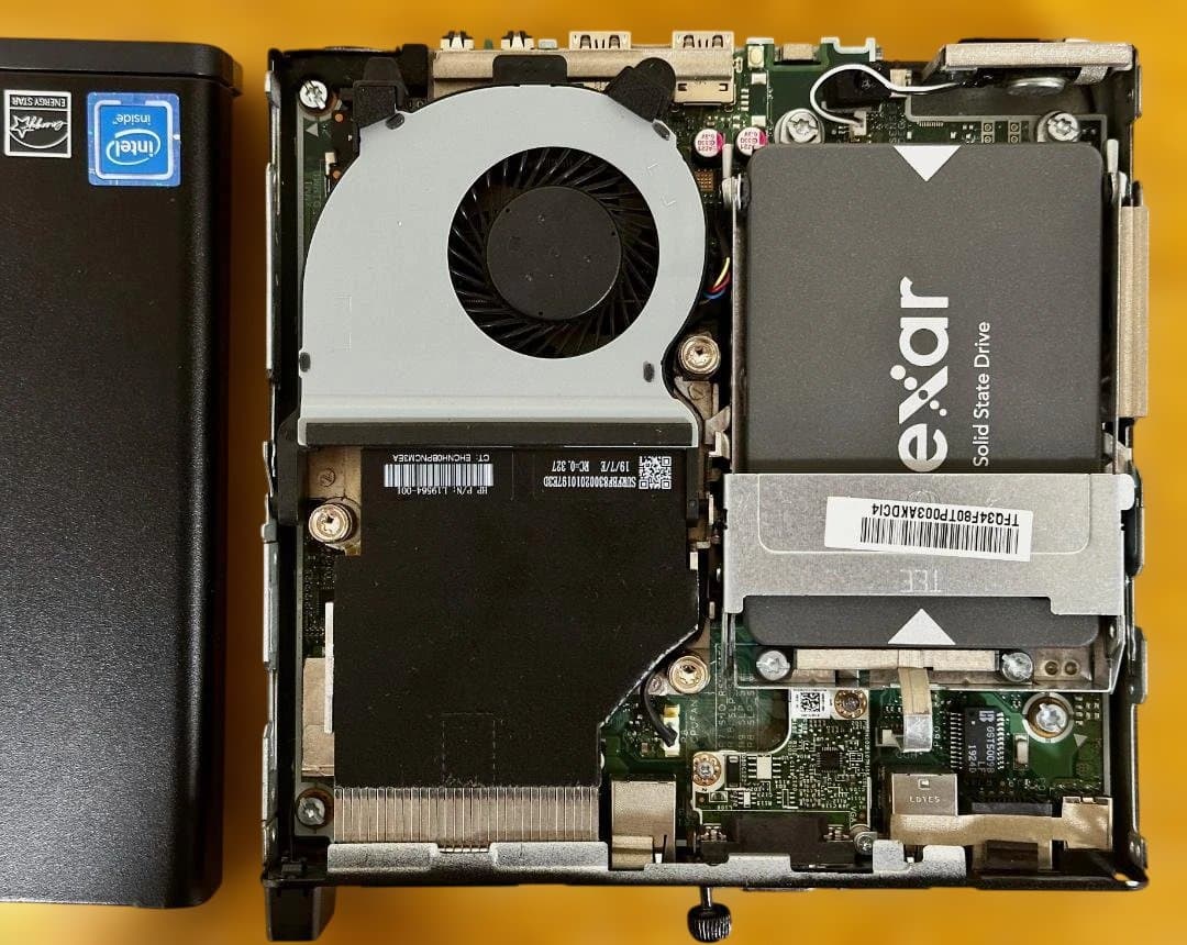 HP ProDesk 400 G4 DM （i5、8GB、SSD 256GB）