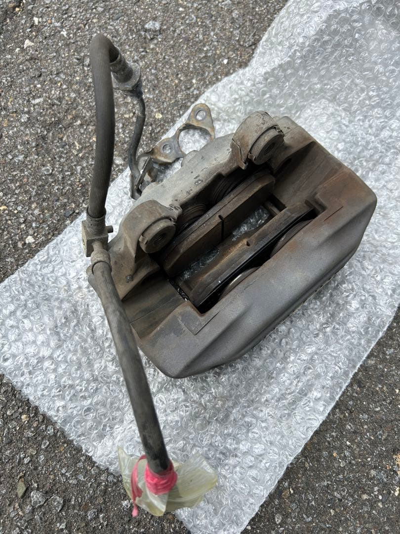 ECR33純正NISSAN ブレーキキャリパー フロント左右セット