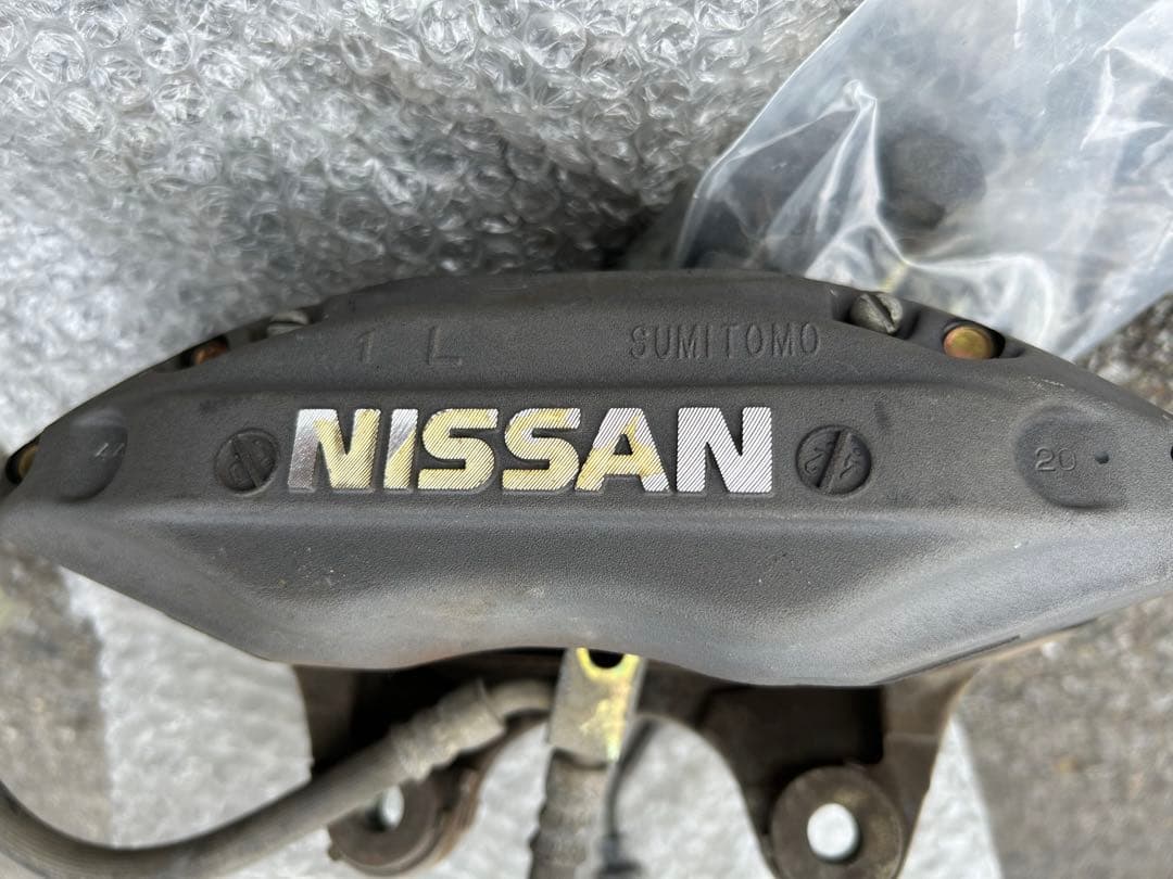 ECR33純正NISSAN ブレーキキャリパー フロント左右セット