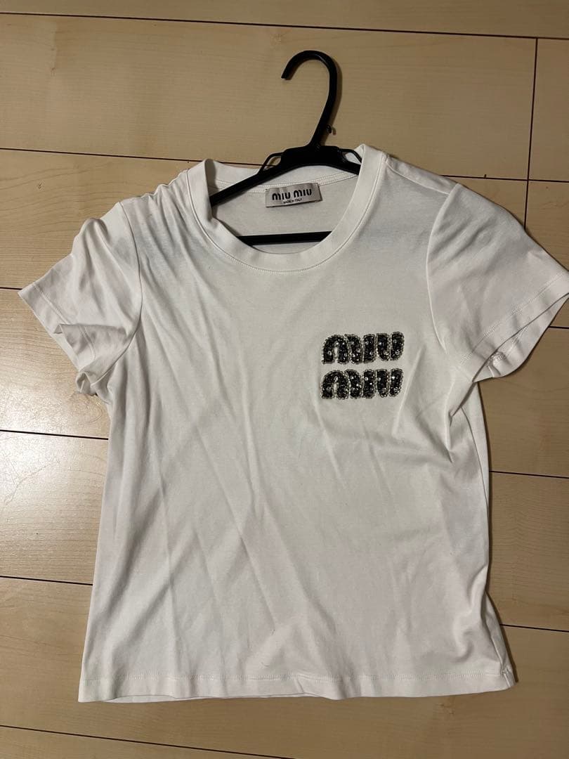 miu miu ホワイト Tシャツ 半袖