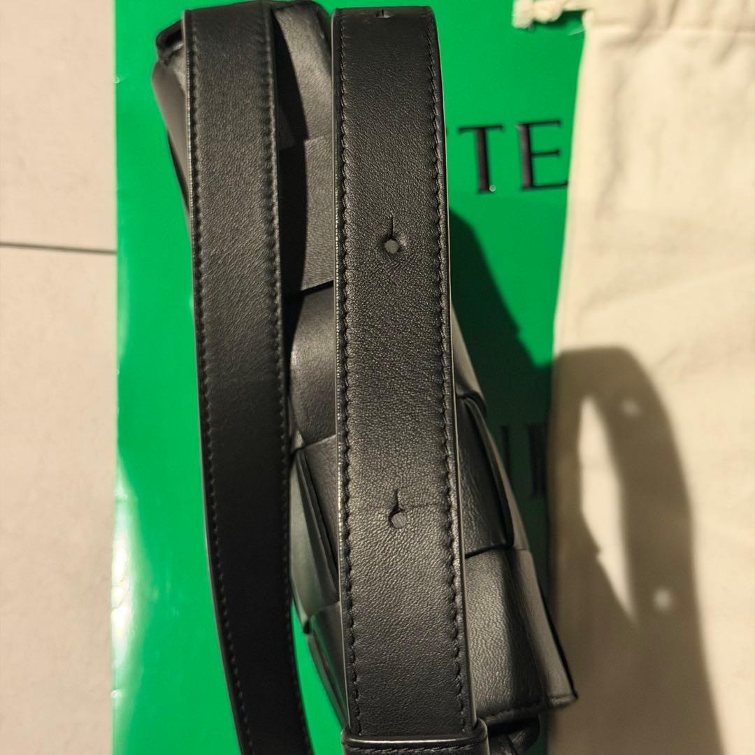 【BOTTEGA VENETA】『カセット』レディース ショルダーバッグ