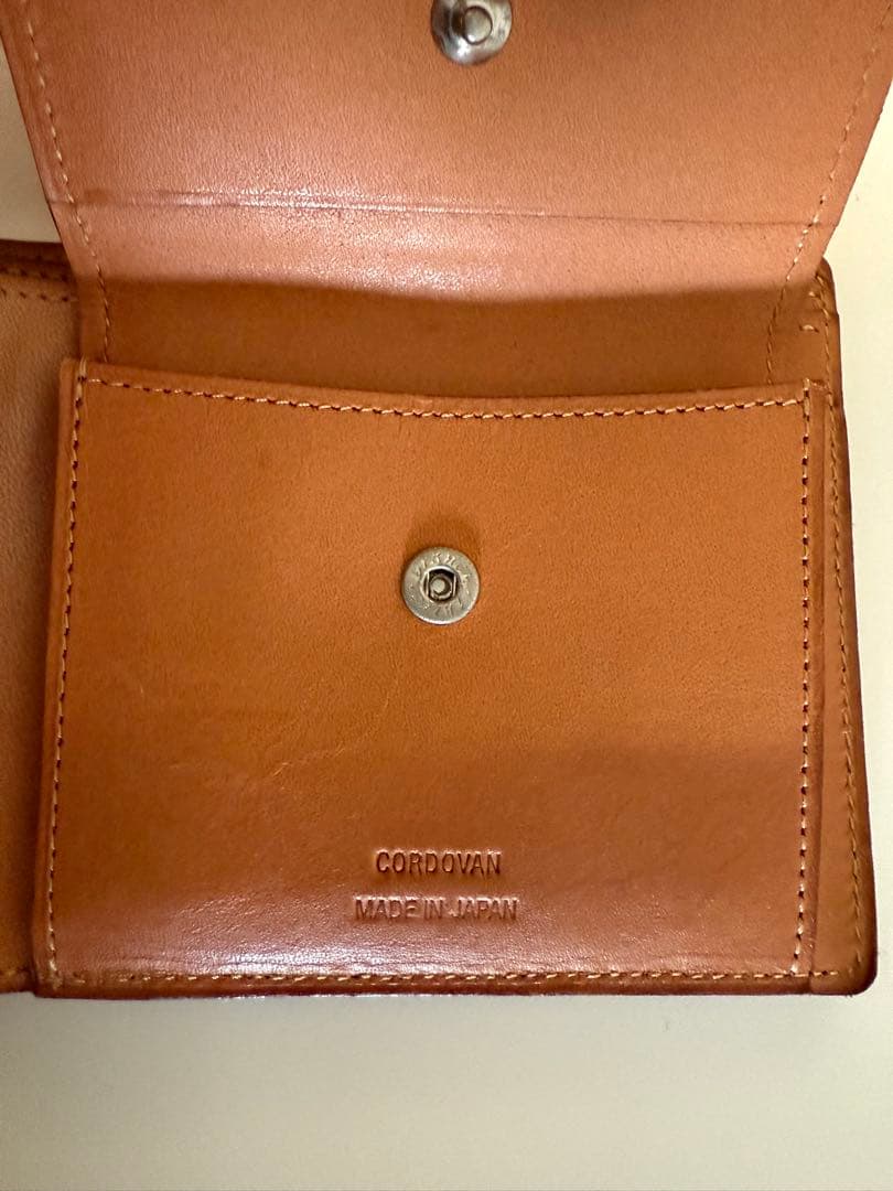 水染めコードバン 二つ折財布