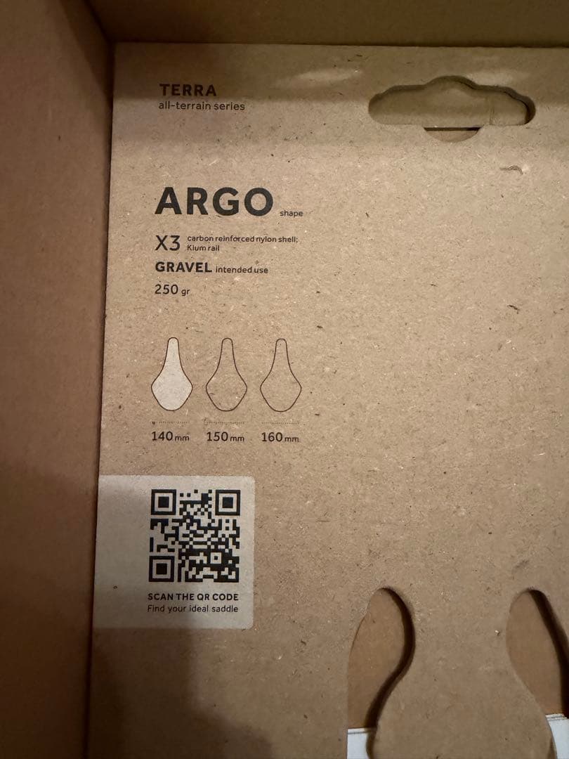 Fizik フィジーク TERRA ARGO X3 サドル 140mm kium