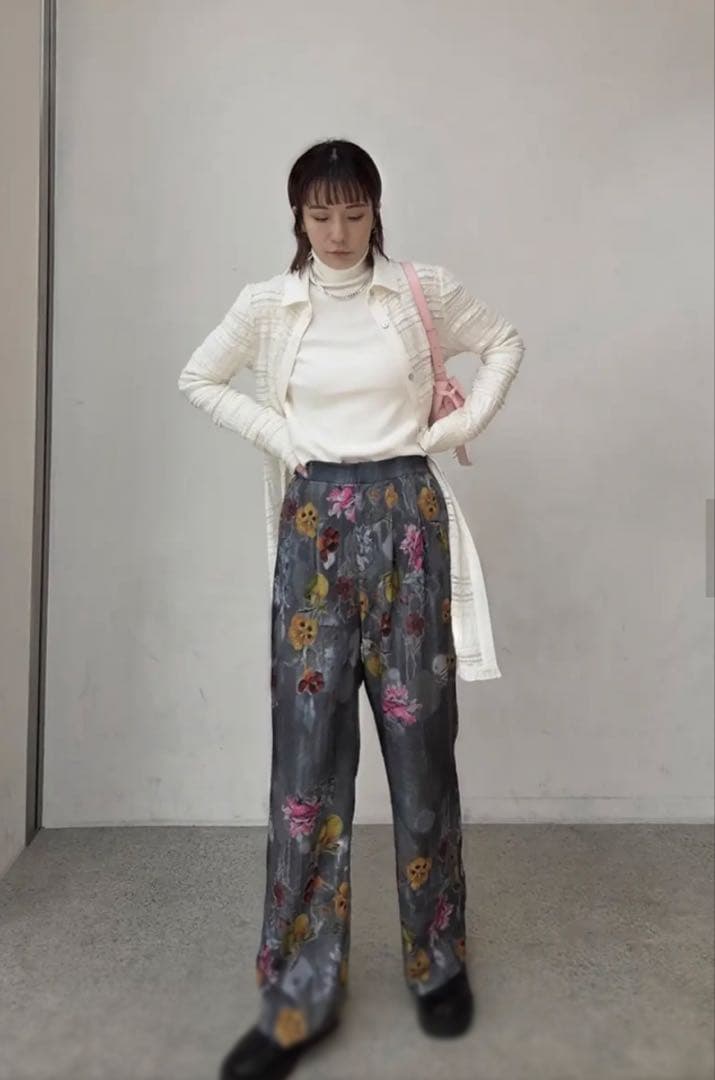 パンツ UND GRACE JACQUARD PRINT PANTS