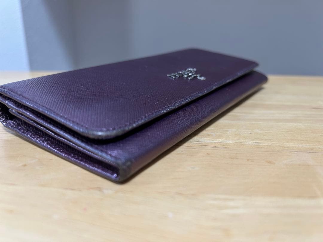 PRADA パープル 長財布