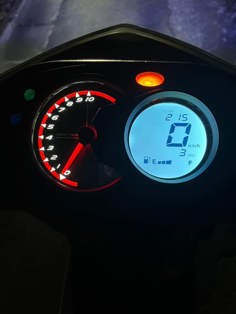 シグナスX用 社外メーター 中古美品