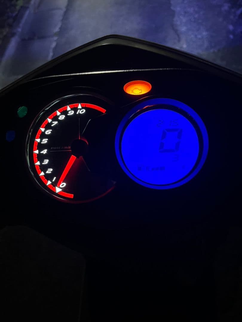 シグナスX用 社外メーター 中古美品