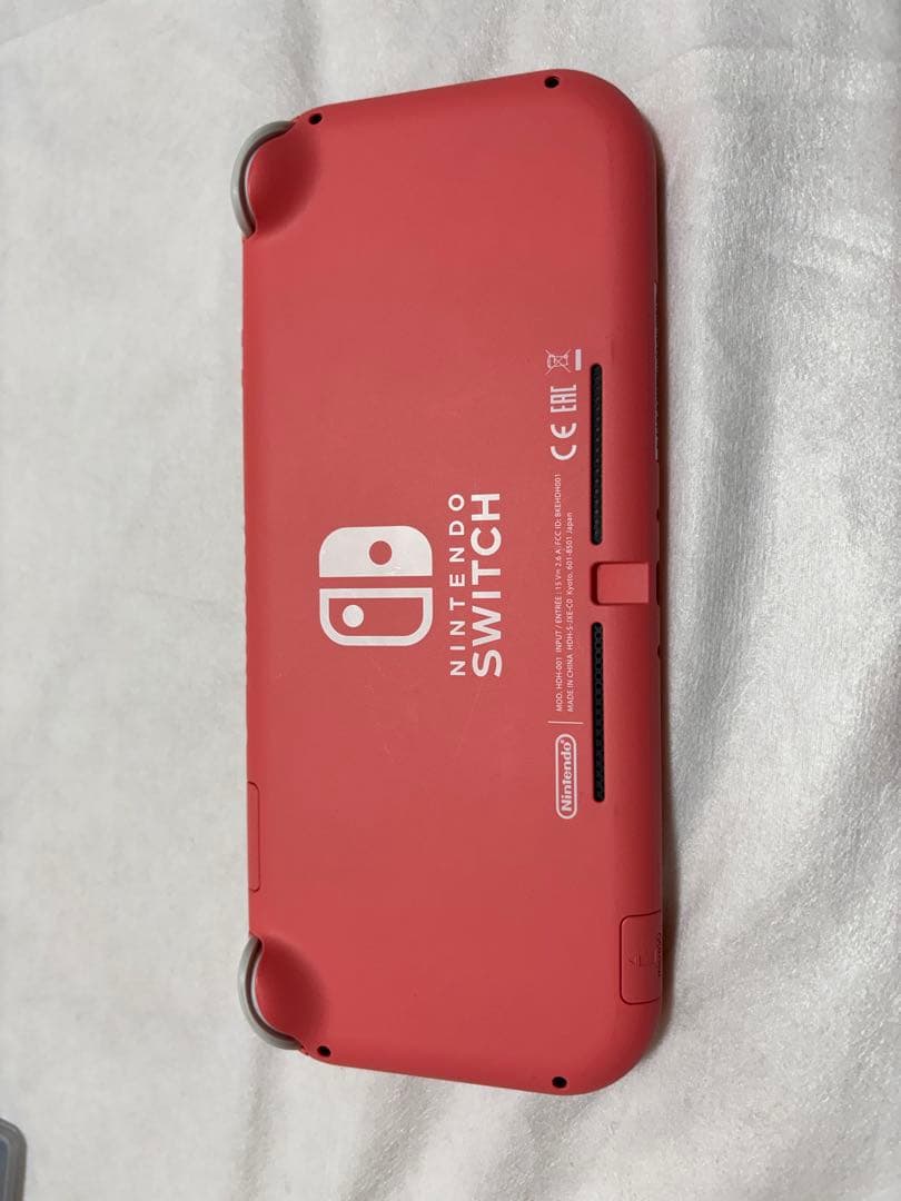 【セール中】Nintendo Switch Lite ピンク + ソフト 超美品