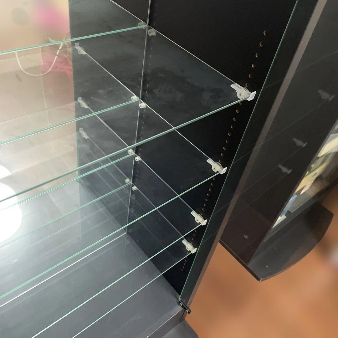 ディスプレイ　キャビネット　コレクション　フィギュア　飾り棚　食器