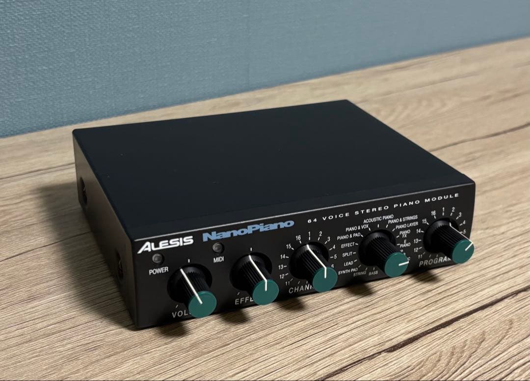 Alesis NanoPiano 【美品】音出しmidi確認済　アダプタ付き