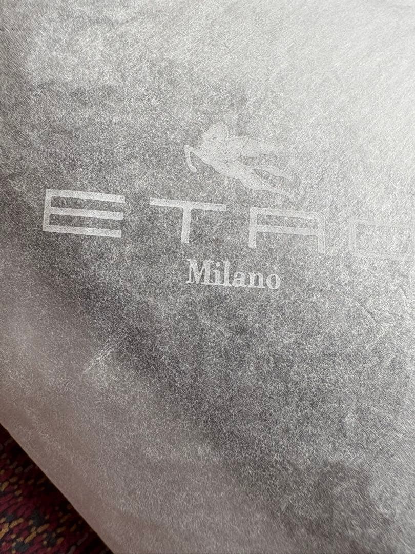 「新品未使用」ETROブラックシルバーラメ糸ペイズリー織りシルクブレンドネクタイ