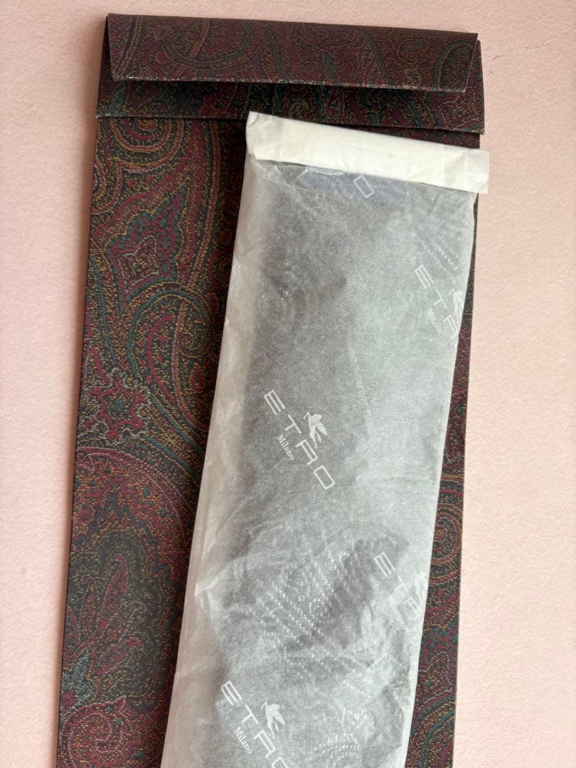 「新品未使用」ETROブラックシルバーラメ糸ペイズリー織りシルクブレンドネクタイ