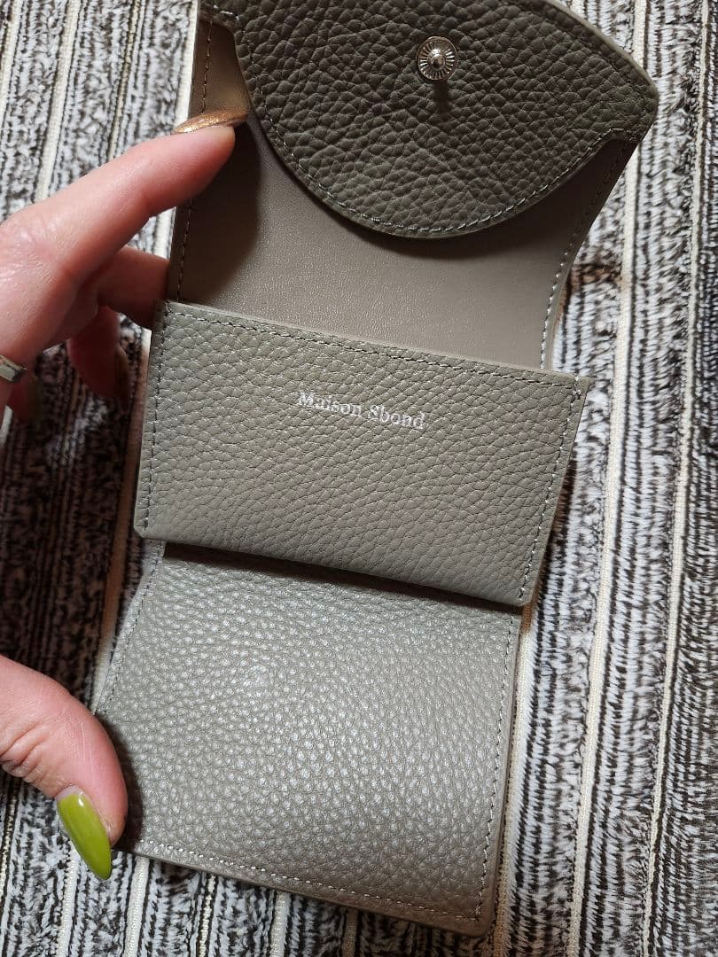 まるぼろ様:maison sbond レザー三つ折り財布 グレージュ