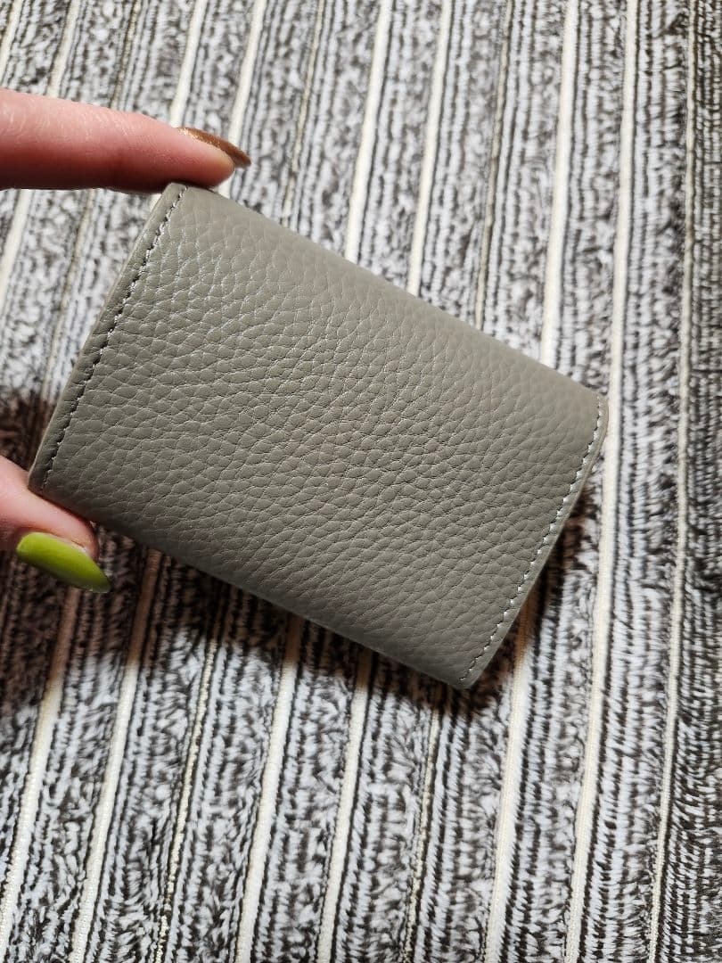 まるぼろ様:maison sbond レザー三つ折り財布 グレージュ