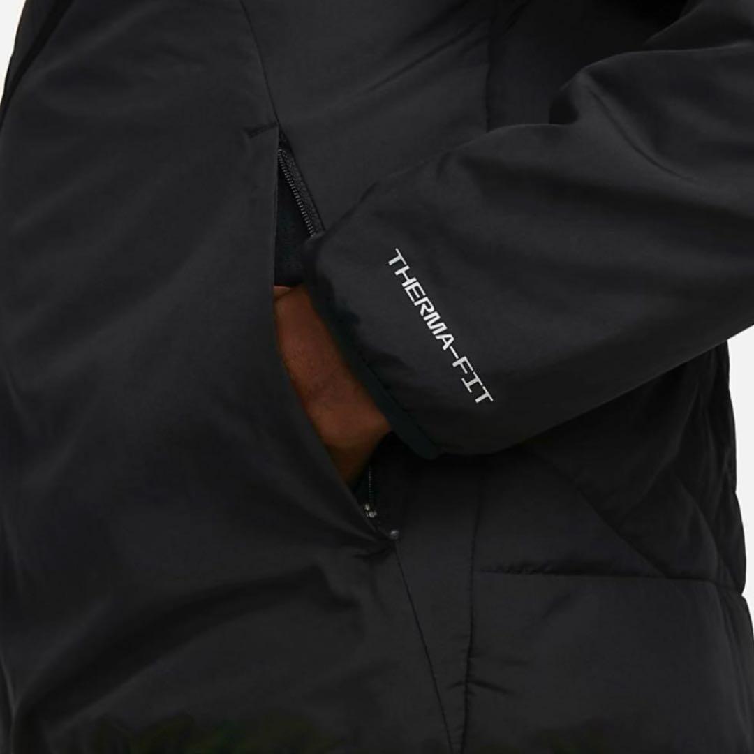 ナイキ　エアロレイヤージャケット　ブラック　M