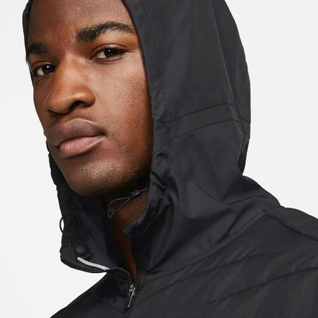 ナイキ　エアロレイヤージャケット　ブラック　M