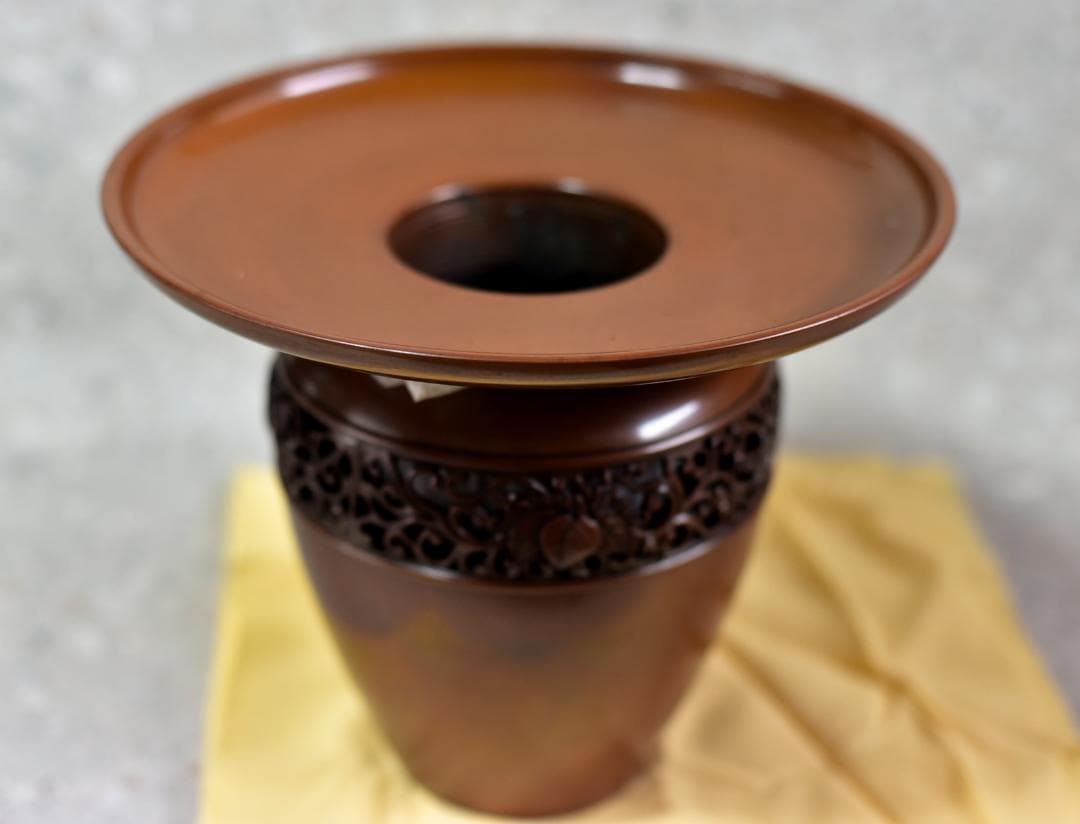 値下げ勝雲造　池坊、唐銅金属　薄葉田、花器　【極上品】花道　共箱