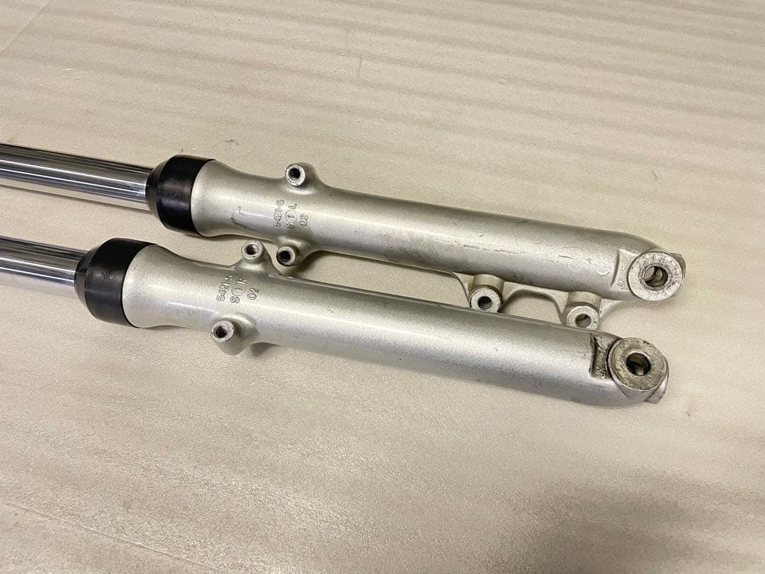 フロントフォーク　gn1252F